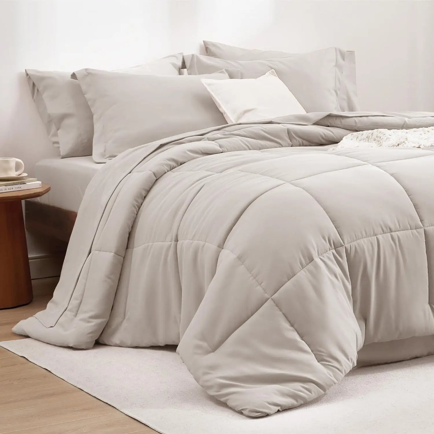 44567091937451|44567091970219|44567092002987 Bedsure All Season Comforter Set. 076823-f9.myshopify.com