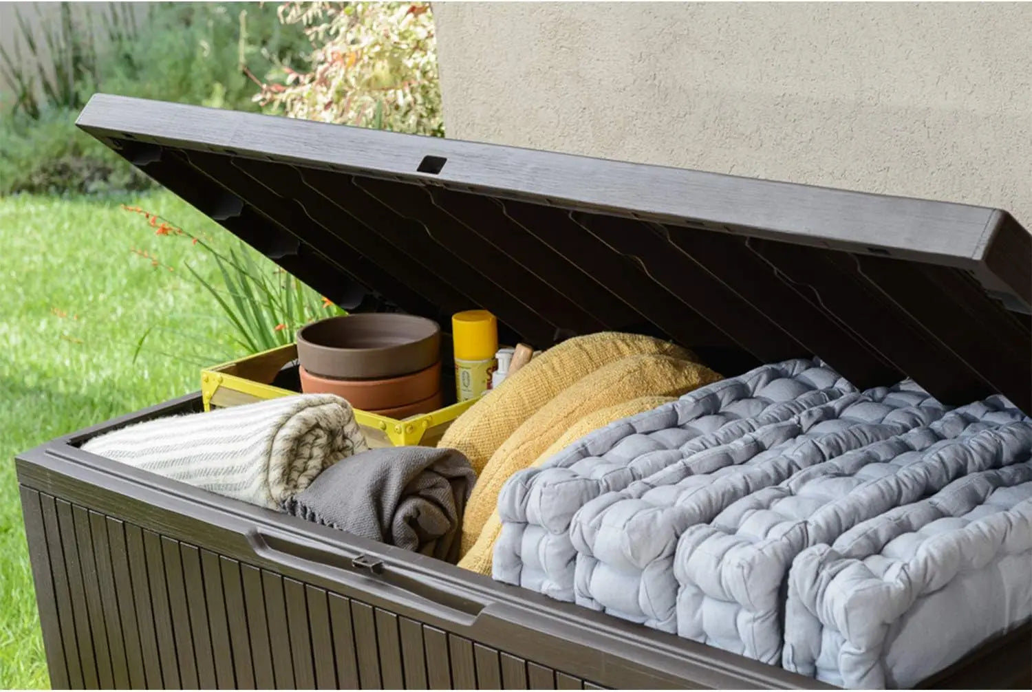 Springwood 80 Gallon Resin Outdoor Storage Box for Patio Furniture Cushions, Pool Toys,and Garden Tools with Handles,Brown - Home Fusion