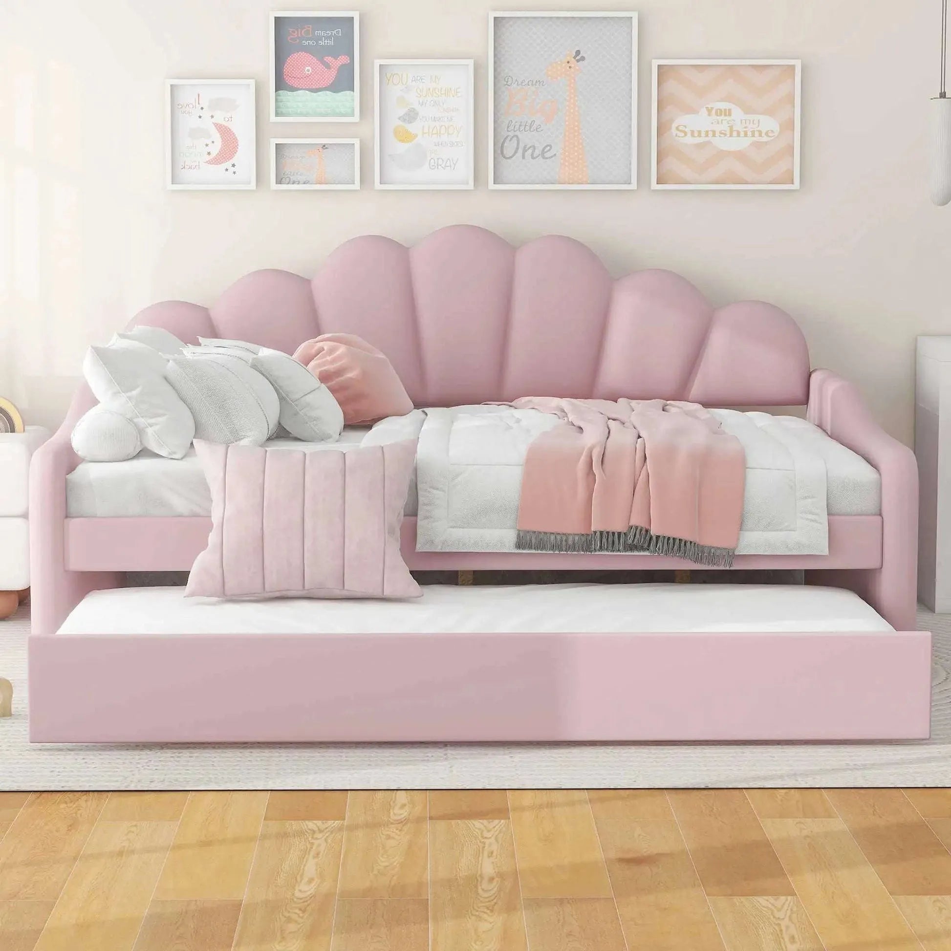 Elegant Full-Size Upholstered Daybed with Shell-Shaped Backrest. - Home Fusion